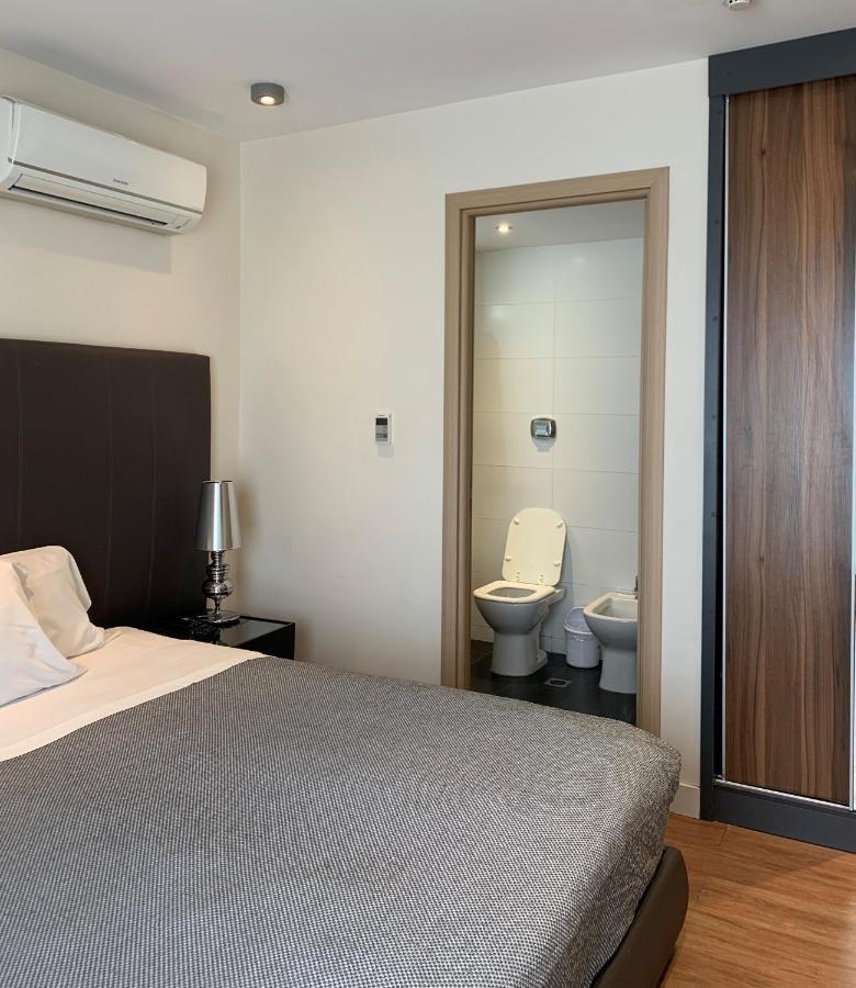 Regency Way Montevideo Hotel Buitenkant foto
