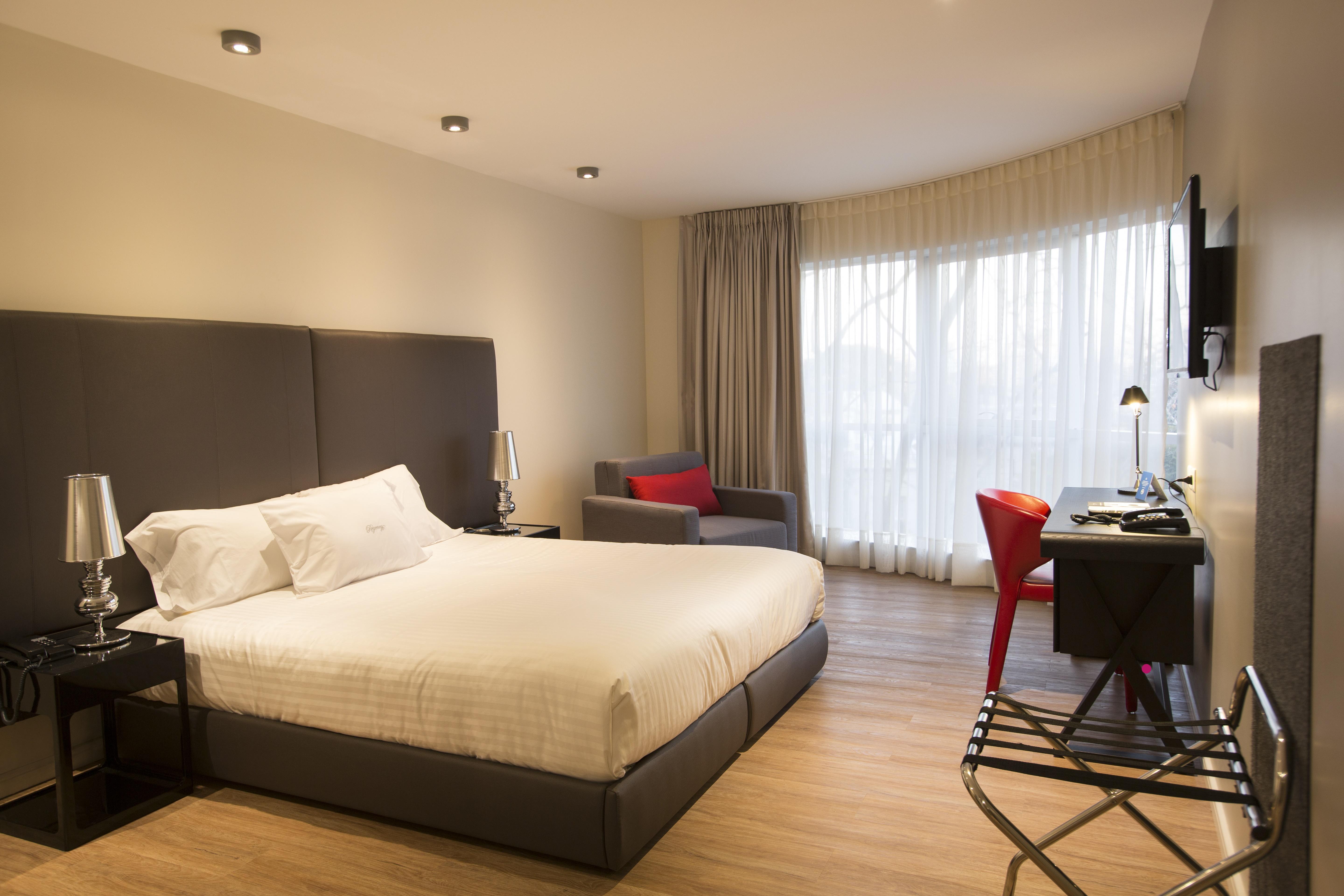 Regency Way Montevideo Hotel Buitenkant foto
