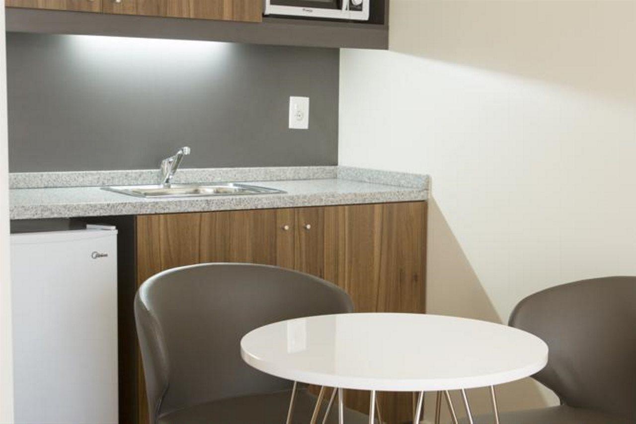 Regency Way Montevideo Hotel Buitenkant foto